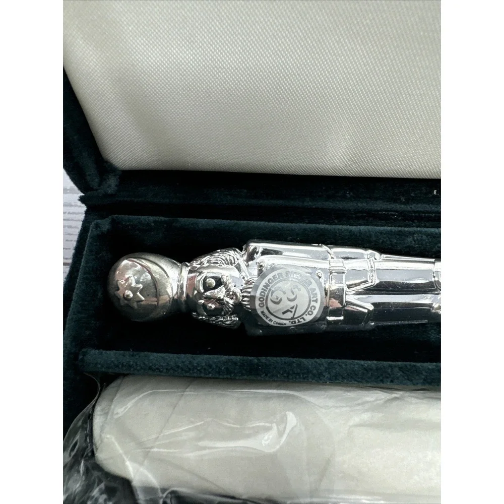 Vintage Silver Plated Treasures by Godinger-Set of 4‎ Butter Knives Nutcracker